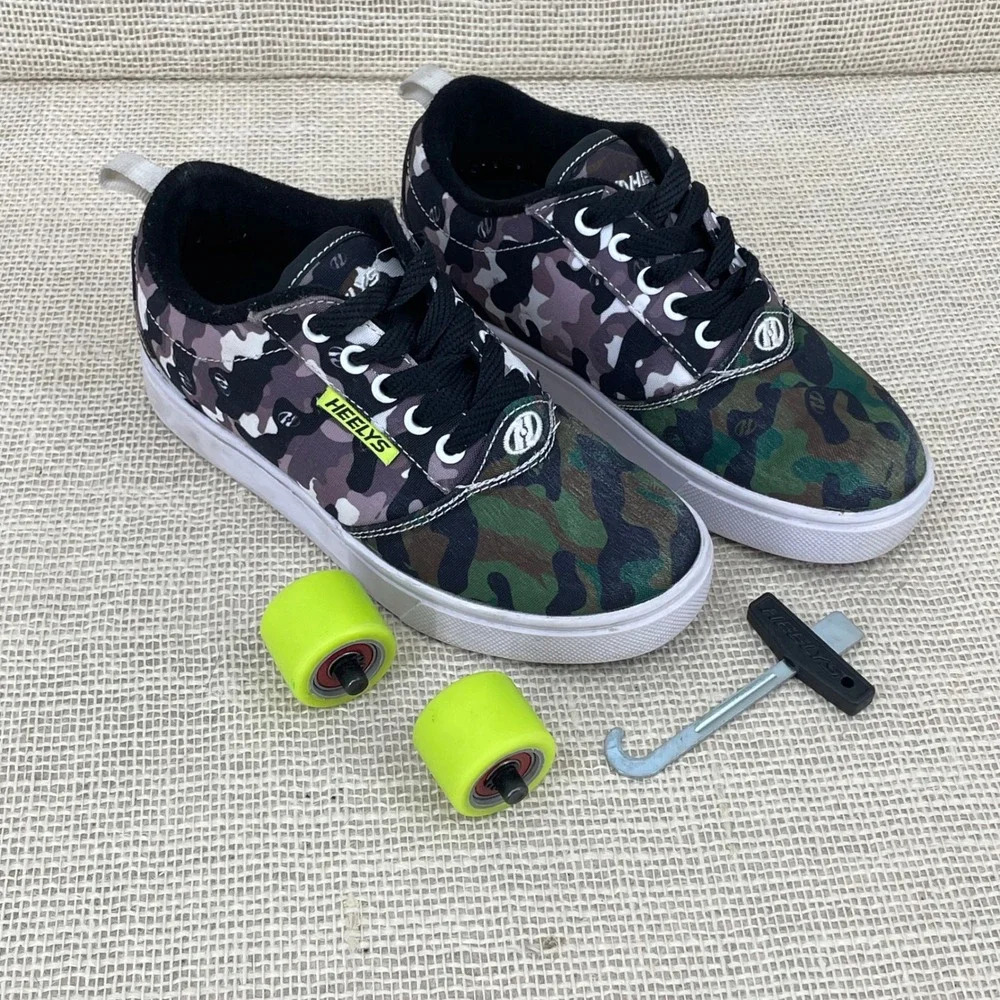 Heelys‎ Pro 20 Prints Camo Skate Shoes Kids Youth 2 Green Purple HE100981 Wheels